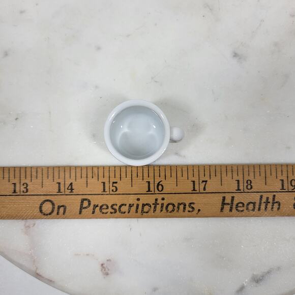 VTG Miniature Ceramic Safari Zoo Elephant Giraffes Mug Cup Collectible 1.25" - Picture 5 of 14